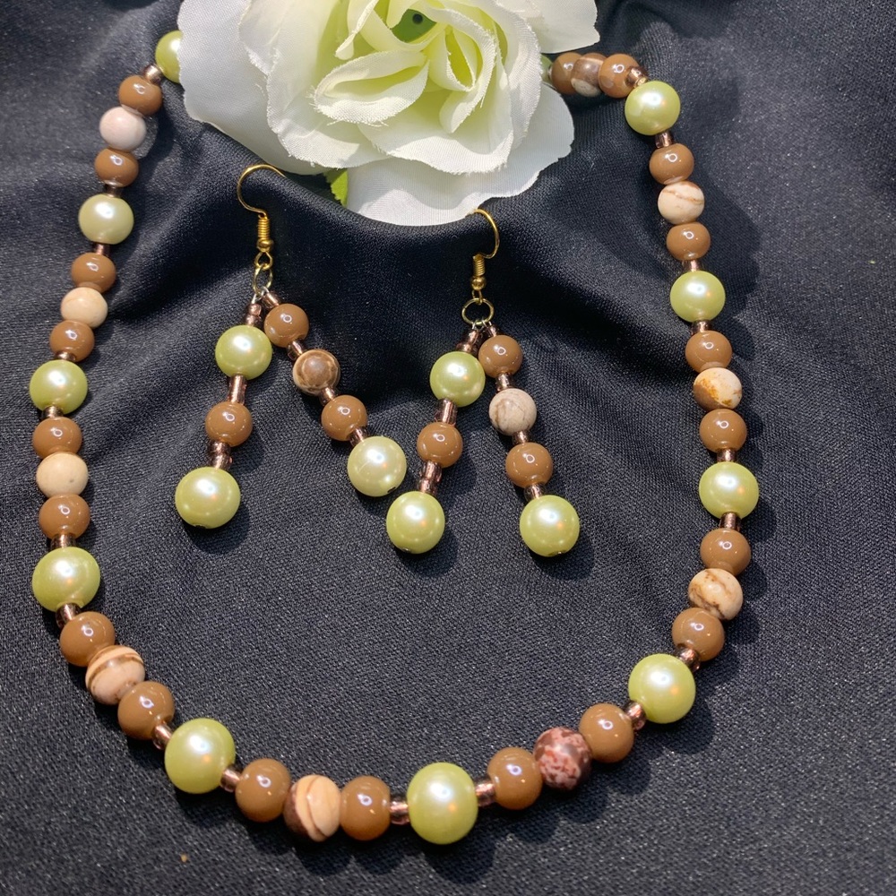 Glass Bead Necklace and matching Earrings